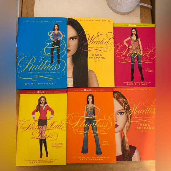 Books - Picture 8 of 8